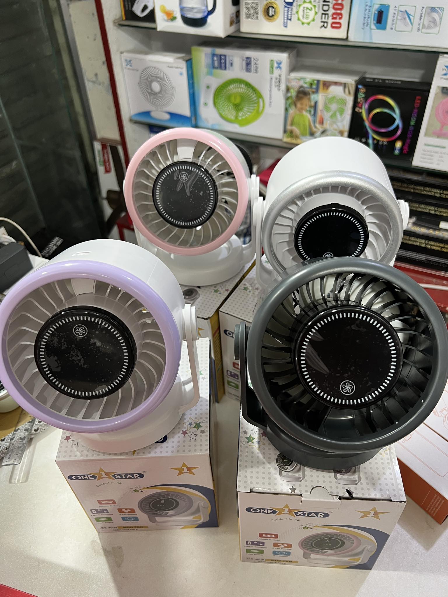 One Star OS400 Mini Fan Rechargeable